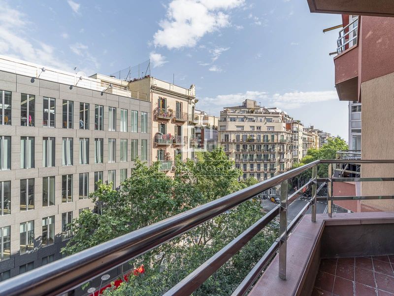 Foto cae8caf0-e763-4c7a-a44f-e87a8936a436. Pis amb calefacció a La Nova Esquerra de l´Eixample Barcelona