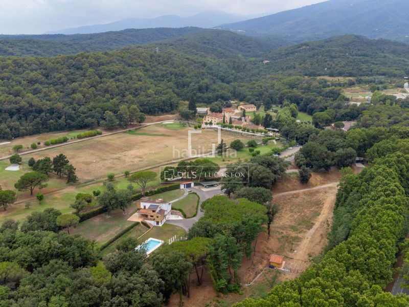 Foto 3c541464-d126-45b5-80f1-d84334b5efad. Masia amb calefacció aparcament piscina a Gualba
