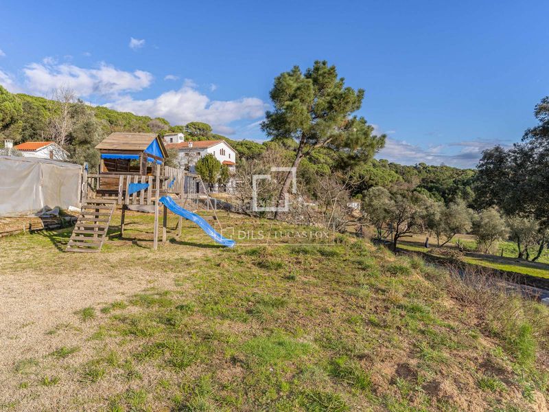 Foto 2939b0e6-1e11-4606-b364-c64a50446bf7. Masia amb calefacció aparcament piscina a Niàgara Parc -Àgora Parc Tordera