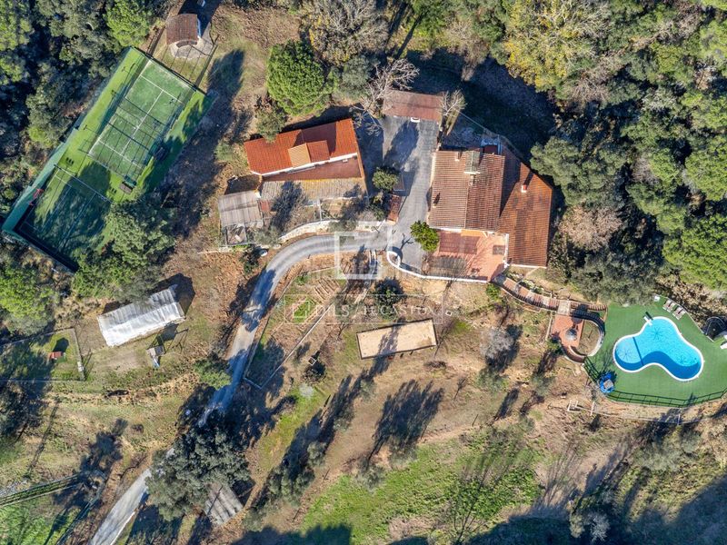 Foto 57d63d7b-db8b-49fa-b02c-c2c6c5df6d65. Masia amb calefacció aparcament piscina a Niàgara Parc -Àgora Parc Tordera