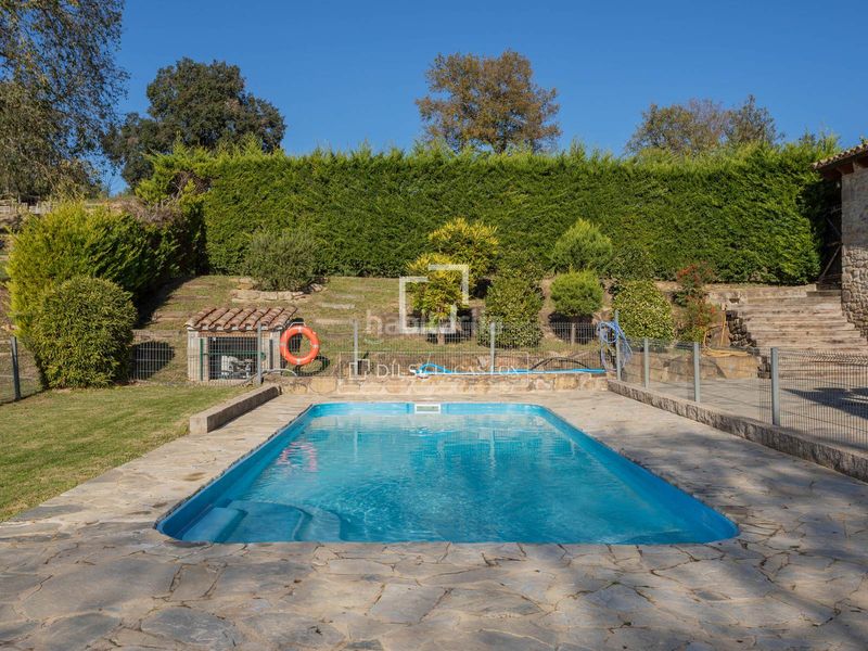 Foto c4235461-6570-4581-8b93-a16418823e15. Masia amb aparcament piscina a Santa Pau
