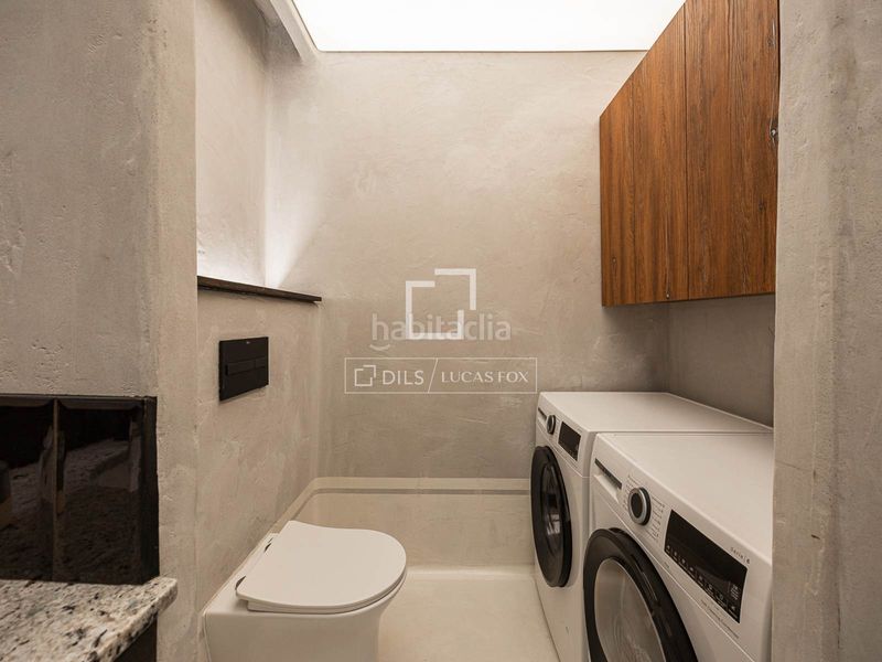 Foto c833b0e9-b0bb-4054-8429-8e59f2de2d10. Pis amb calefacció a Sants Barcelona