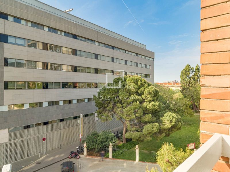 Foto a1f9d631-74ac-4a0f-a39d-819bad0ce705. Pis amb calefacció a Sant Ramon - Maternitat Barcelona