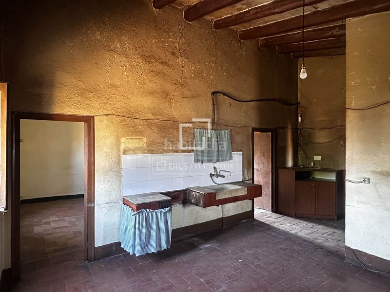 Foto d6bd1261-5b95-403f-9432-d660c026ef3d. Masia a Cabanelles