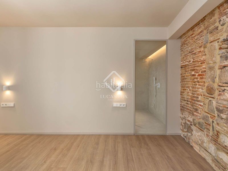 Foto c3f705be-3ac2-4876-88f7-59ad74554897. Pis amb calefacció aparcament a Centre-Barri Vell Girona