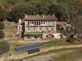 Bauernhof in Banyoles. Impresionante finca rústica cerca de banyoles 9 ha, 5 apartament