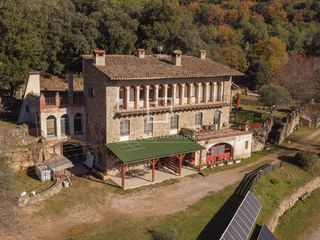 Masía en Banyoles. Impresionante finca rústica cerca de banyoles 9 ha, 5 apartament