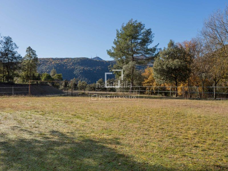 Foto b0cc65fa-c4ce-4cd8-81a0-208351b7c26a. Masia amb calefacció a Banyoles