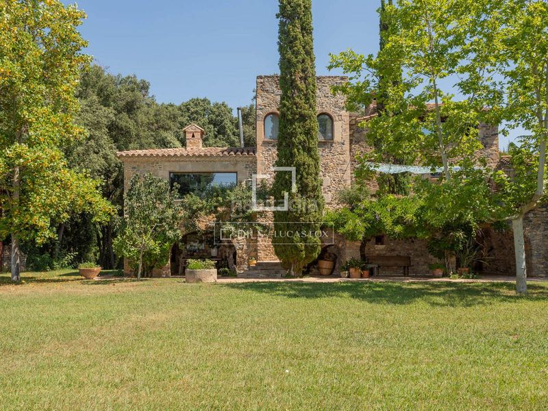 Foto 57d831de-d6bb-4f0e-95fd-68f835672668. Masia amb calefacció aparcament a Sant Gregori