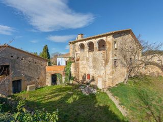 Masia a Vilaür. Masía original del siglo xiii para rehabilitar en alt empordà, g