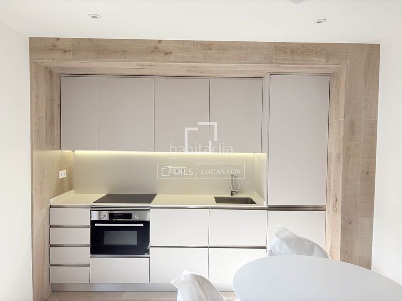 Foto cf7ca62b-633d-45dc-b935-b346a0428991. Flat in Dalt Vila-La Marina Ibiza