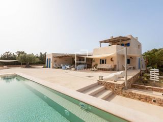 Chalet in Formentera. Casa  villa de 8 dormitorios en venta en formentera, islas balea