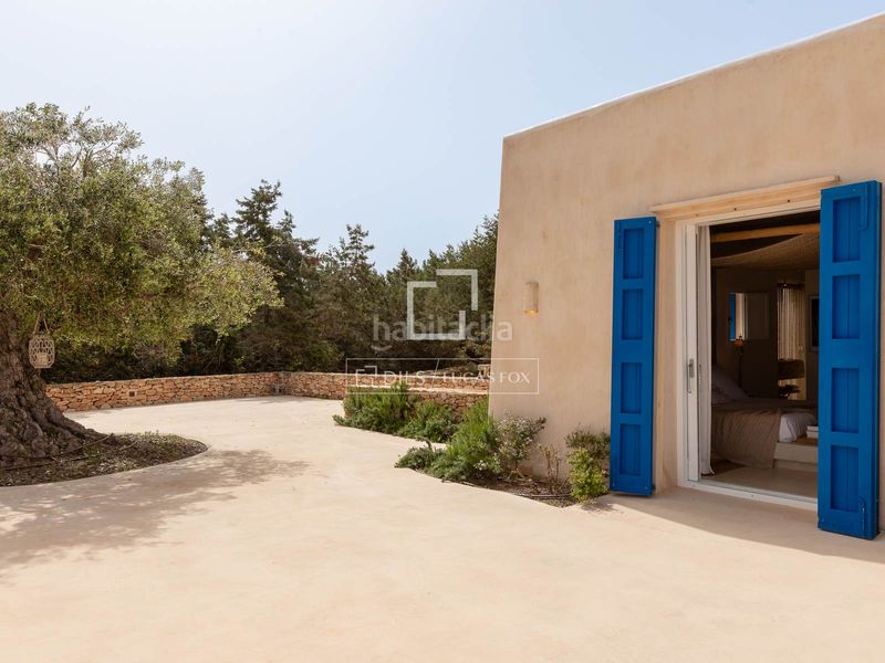 Foto b6ce9365-ba19-4125-a9c7-1f6a8d18bac3. Xalet amb calefacció aparcament piscina a Formentera