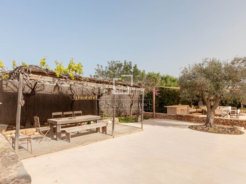 Foto c5dda04d-6122-4599-9a77-eada3d44b098. Xalet amb calefacció aparcament piscina a Formentera