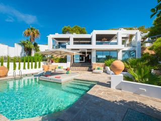 Chalet en Cala Vedella-Cala Tarida. Casa  villa excelentes de 5 dormitorios en venta en san josé, is