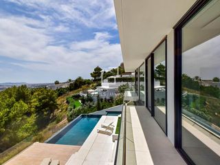 Chalet in Can Furnet. Elegante y amplia casa en venta en can furnet, ibiza.