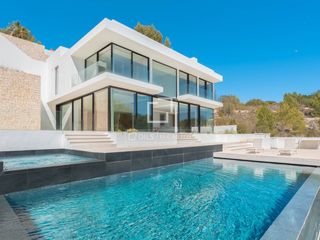 Xalet a Can Furnet. Elegante y amplia casa en venta en can furnet, ibiza.