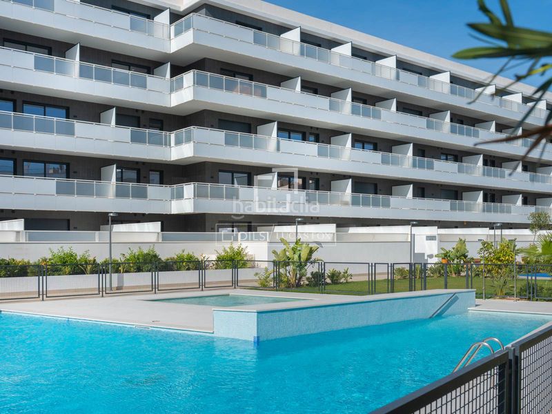 Foto afcc2e5c-d103-4222-8a85-e1a247fed9a9. Flat in Ses Figueretes - Platja d'en Bossa - Cas Serres Ibiza