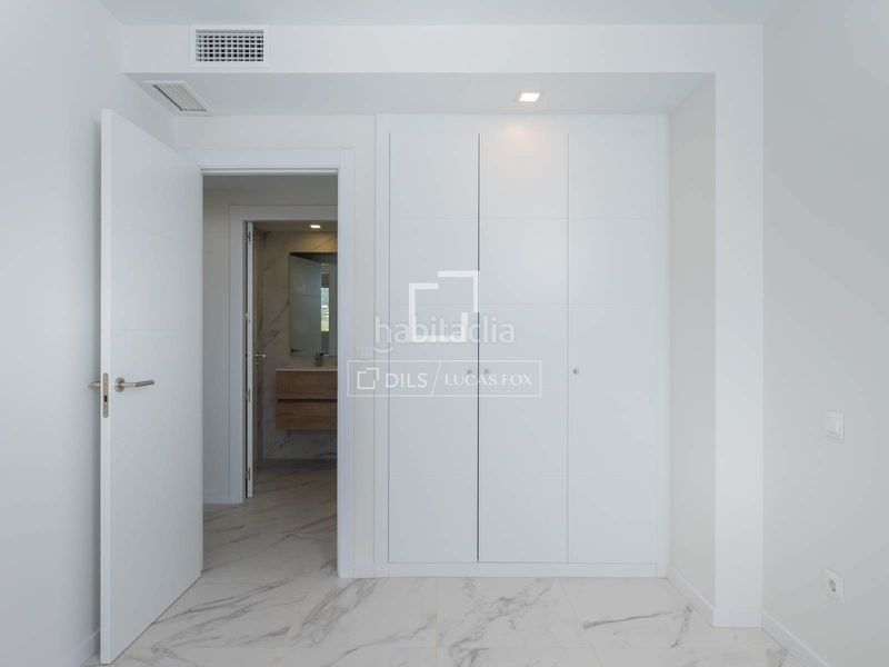 Foto f4fa93ba-4b02-4d88-96fa-30b3954d53da. Flat in Ses Figueretes - Platja d'en Bossa - Cas Serres Ibiza