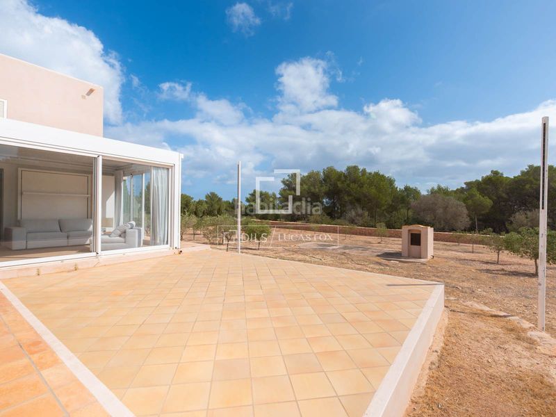 Foto d33dd0a7-0d01-471e-9714-4f7d4083d7a7. Xalet amb calefacció aparcament a Formentera