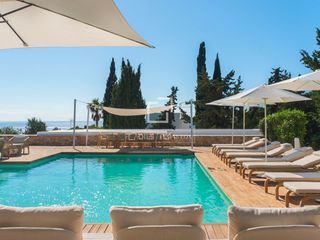 Xalet a Sant Jordi de Ses Salines-Sant Francesc. Casa  villa de 6 dormitorios en venta en san josé, islas baleare