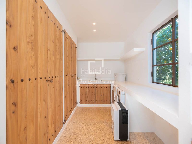 Foto 2c0e39f4-a377-4d1f-91a0-3b9f5e6d0bd3. Chalet casa villa excelentes de 7 dormitorios en venta en santa eulalia, islas baleares en Santa Eulària