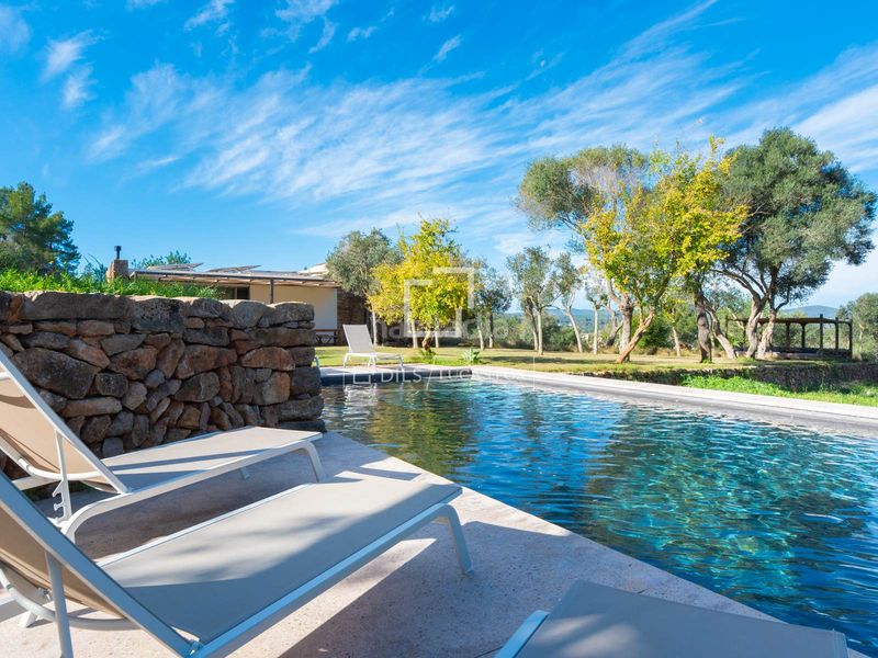 Foto 5bba8b7b-1100-4772-a3bd-7482de5e62da. Chalet casa villa excelentes de 7 dormitorios en venta en santa eulalia, islas baleares en Santa Eulària