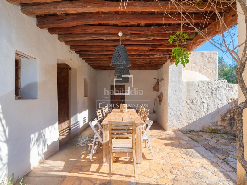 Foto bd52bb4d-b32f-40a8-9abb-f60f848e2a49. Chalet casa villa excelentes de 7 dormitorios en venta en santa eulalia, islas baleares en Santa Eulària