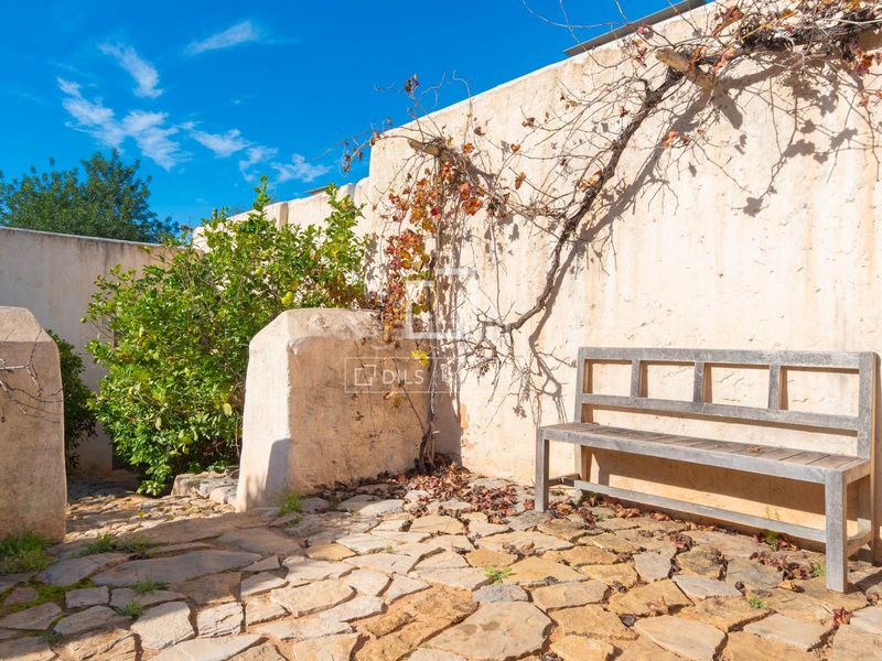 Foto c07e7f58-06d9-40b3-9475-ac0e9393bcd9. Chalet casa villa excelentes de 7 dormitorios en venta en santa eulalia, islas baleares en Santa Eulària