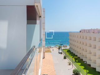 Appartement à Ses Figueretes - Platja d'en Bossa - Cas Serres. Piso de 2 dormitorios con 146m terraza en venta en ibiza ciudad,
