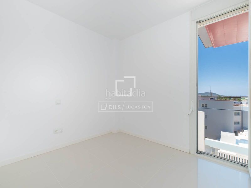 Foto d99c87ee-9e8b-4c1e-898c-043bd08447ce. Pis amb calefacció aparcament a Ses Figueretes - Platja d'en Bossa - Cas Serres Ibiza