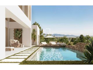 Fondo rustico in Sant Antoni de Portmany. Terreno  con licencia para una vivienda unifamiliar, con sótano