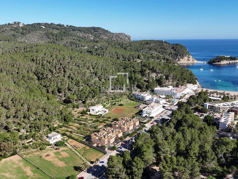 Foto e7cb2af2-e84c-44a4-a29c-9109ec6159e1. Chalet avec piscine dans Sant Joan de Labritja