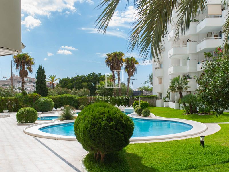 Foto 38b735aa-c8c7-4936-a693-70cba2d9a23f. Appartamento con riscaldamento in Marina Botafoc-Talamanca Ibiza