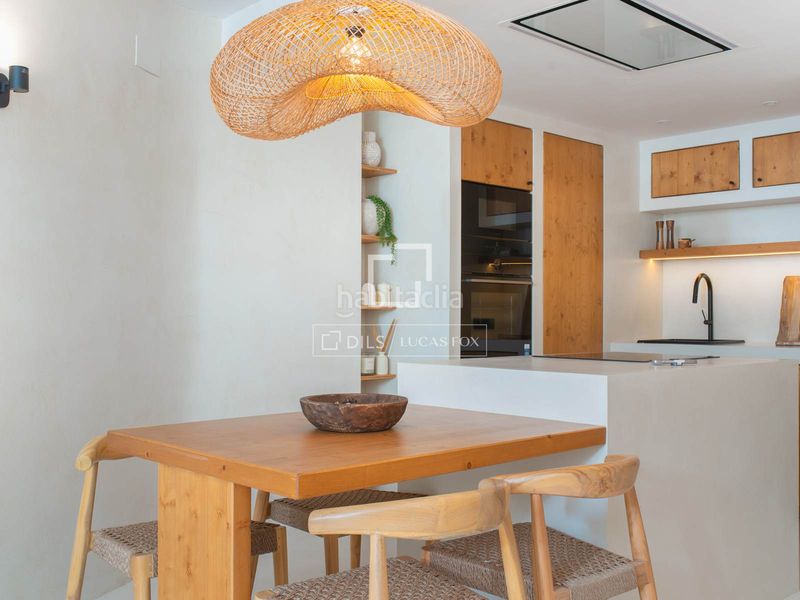 Foto d45ad668-bed3-4d6f-bd4c-017e554ad33a. Appartamento con riscaldamento in Marina Botafoc-Talamanca Ibiza