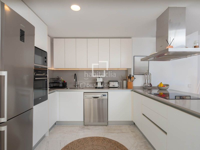 Foto 4b710b56-64e9-4e64-a17f-7991e4674917. Flat with heating parking pool in Ses Figueretes - Platja d'en Bossa - Cas Serres Ibiza