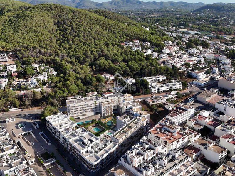 Foto 602f0047-417a-49d1-a1b2-7f4f5f76d52e. Pis amb calefacció aparcament piscina a Santa Eulària des riu Santa Eulària