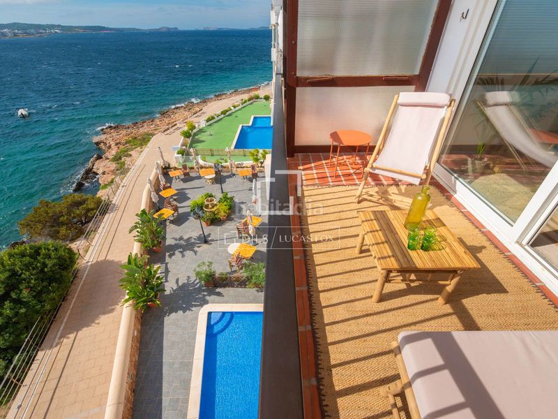 Foto 52448f0e-cde2-453d-a6bf-09bf521077a6. Pis amb piscina a Sant Antoni de Portmany