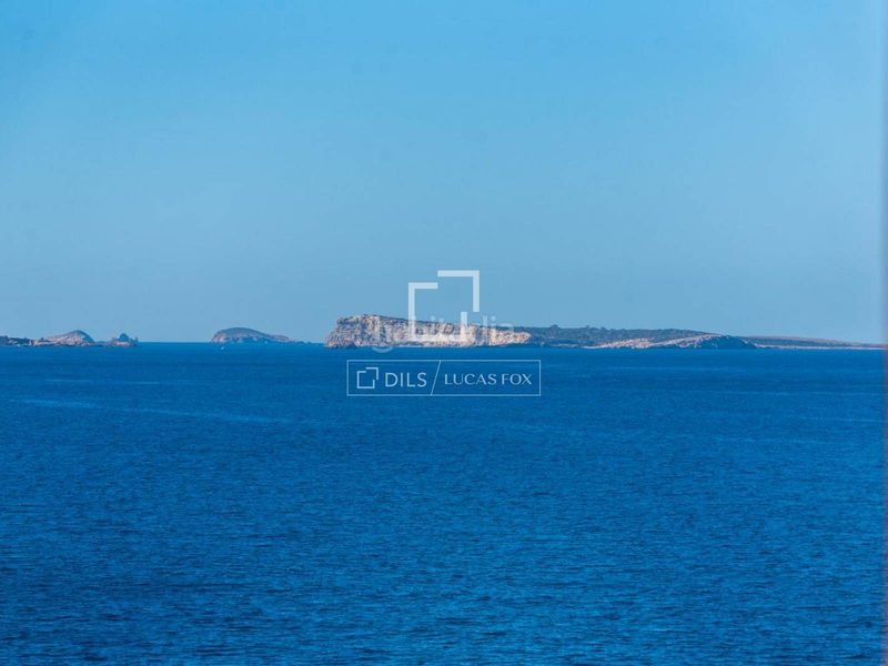 Foto ac03a23a-c298-42fa-8b55-fc9c320a173a. Pis amb piscina a Sant Antoni de Portmany