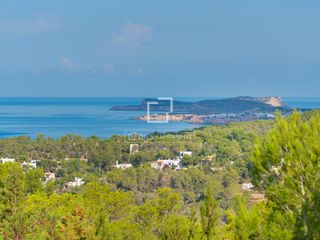 Masia a Cala Vedella-Cala Tarida. Casa rural de 3 dormitorios en venta en san josé, islas baleares