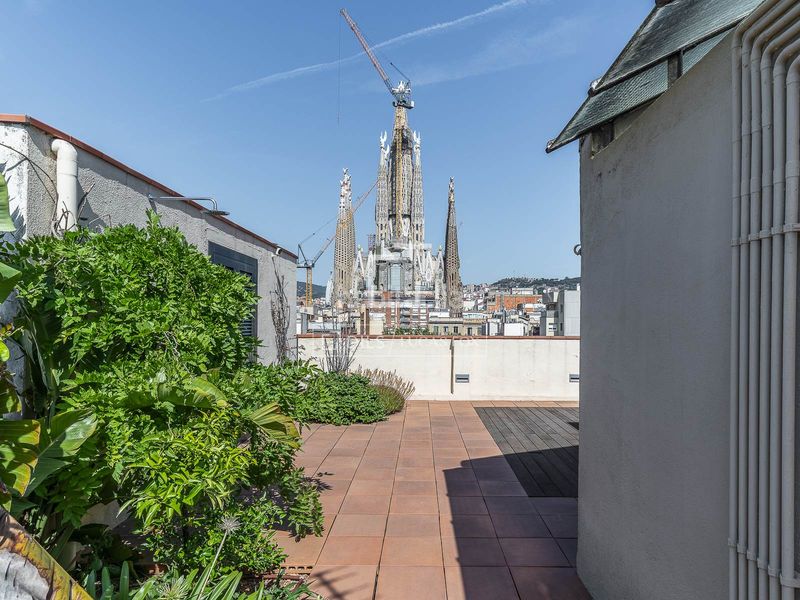 Foto 0e6f88b8-fef5-406d-985a-38b9b7b3aeee. Àtic amb calefacció a Sagrada Família Barcelona