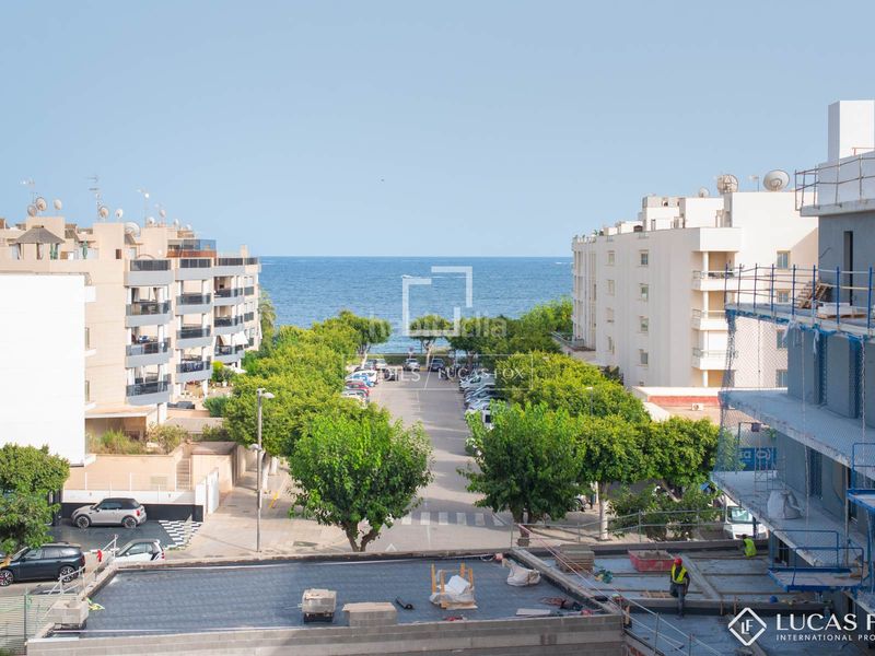 Foto 0e8f6979-f633-48d4-bb28-5ee8eb46c0bf. Attico con parcheggio piscina in Ses Figueretes - Platja d'en Bossa - Cas Serres Ibiza