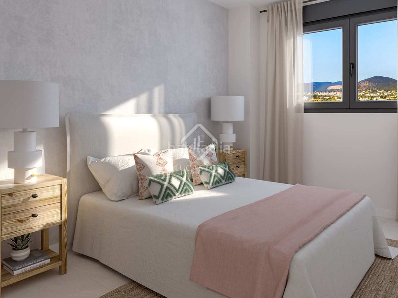 Foto 49b03fb2-eae2-4f48-bf69-17cc0bc74ce2. Dachwohnung mit parking pool in Ses Figueretes - Platja d'en Bossa - Cas Serres Ibiza
