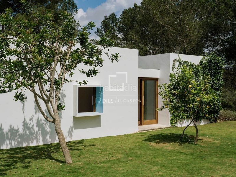 Foto 287a5d92-e79d-4a66-ba2a-8b75d70d9381. Xalet amb calefacció aparcament piscina a Santa Gertrudis Santa Eulària