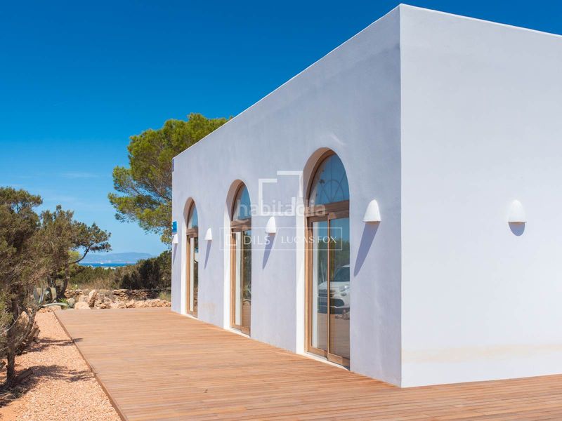 Foto 0fc4b113-6f1b-4994-a7ce-3095b7cdd31c. Xalet amb piscina a Formentera