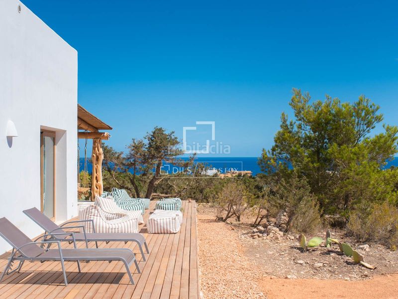 Foto df86d8f3-c8b6-44ef-9d6e-bc4e8609823e. Xalet amb piscina a Formentera