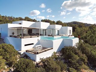 Chalet in Sant Joan de Labritja. Casa  villa de 8 dormitorios en venta en san juan, islas baleare