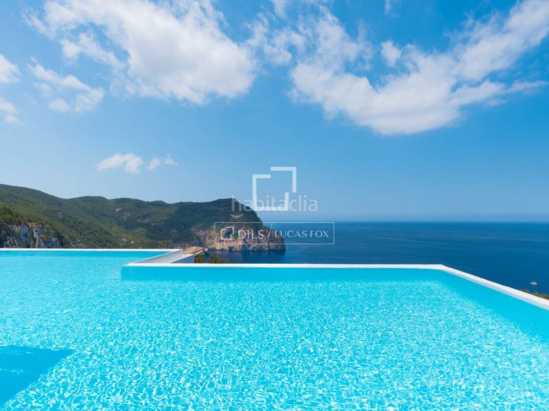 Foto 00d4b9be-6303-4eb2-8946-45a0d4dfe2db. Xalet amb calefacció aparcament piscina a Sant Joan de Labritja