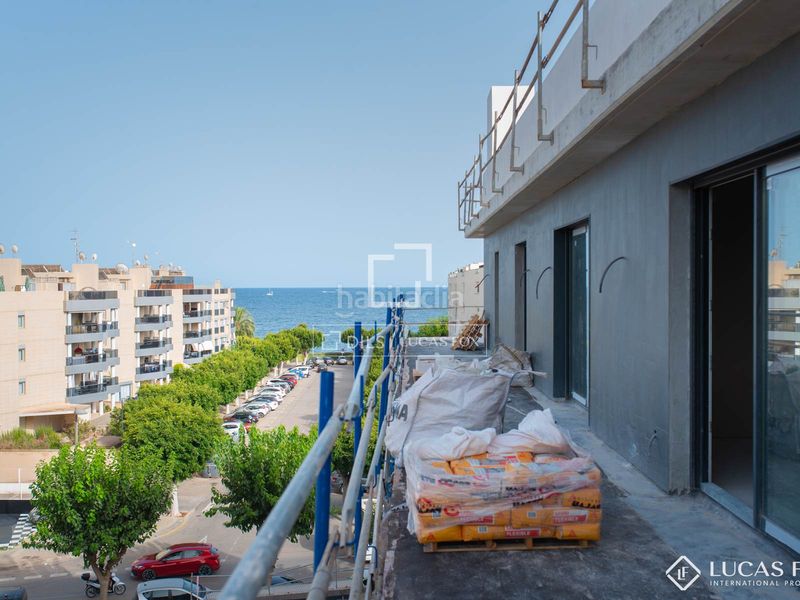 Foto 9fa64339-a8d5-41f8-8a98-05cc803cd4aa. Attico con parcheggio piscina in Ses Figueretes - Platja d'en Bossa - Cas Serres Ibiza