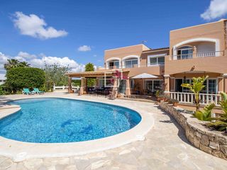 Chalet en Jesús. Casa  villa de 5 dormitorios en venta en ibiza ciudad, islas bal
